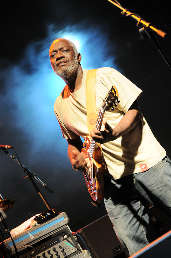 Fete de la Musique Evry 2009 - Kassav 477.jpg